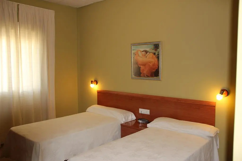 Hotel Dora