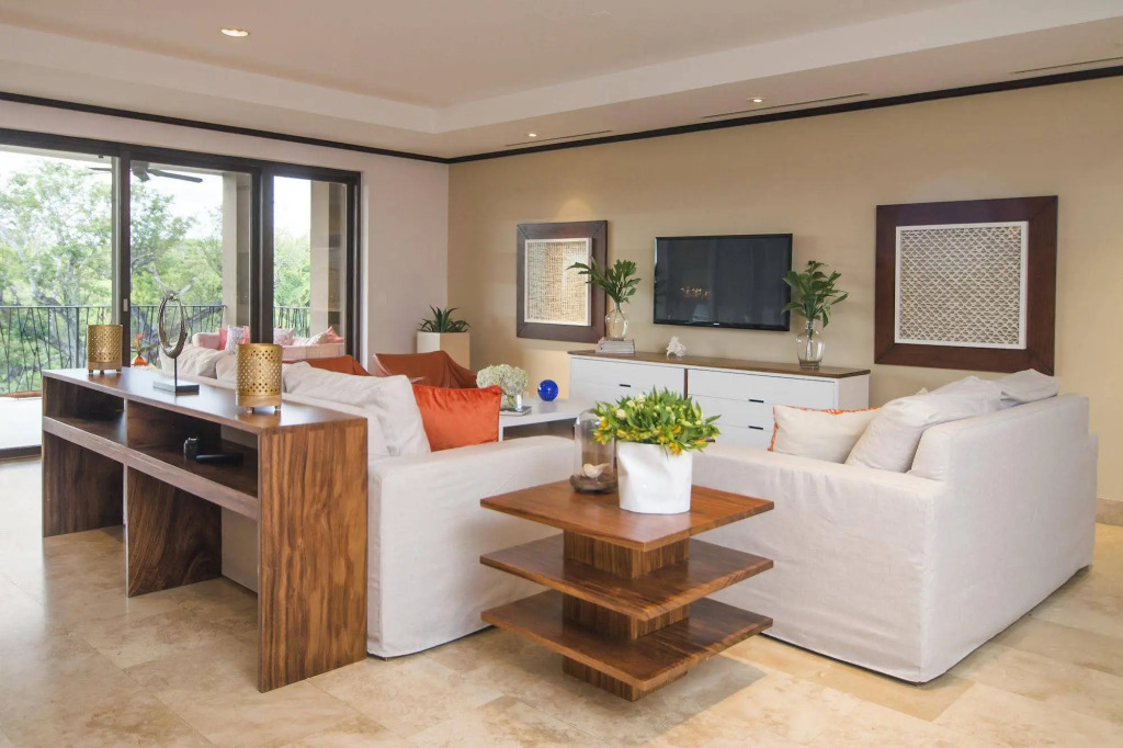 Papagayo Luxury