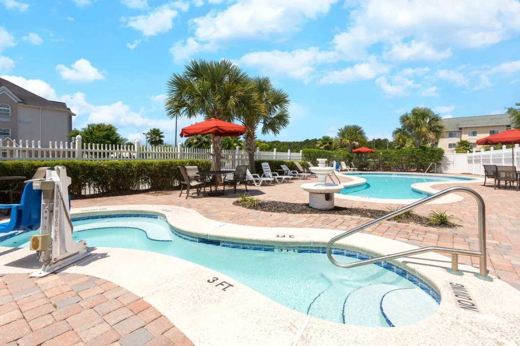 Hawthorn Extended Stay by Wyndham Kingsland Kings Bay Naval