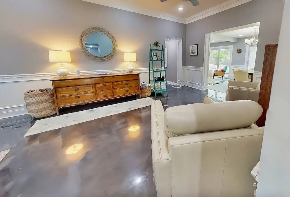 Spacious Dog-friendly House Near Beaches, Historic Downtown W/beach Access