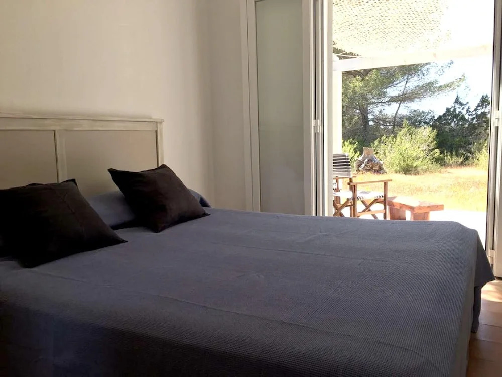 House With 3 Bedrooms in Formentera, With Enclosed Garden Near the Beach