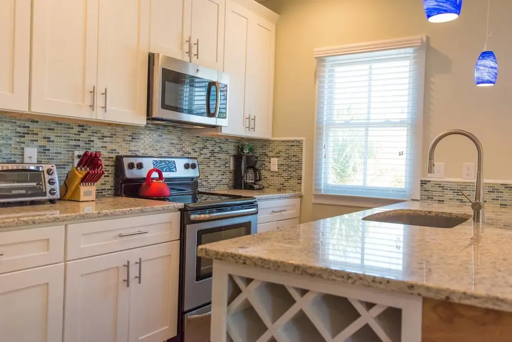 E Ashley A 121 4 Bedroom Holiday Home By My Ocean Rentals