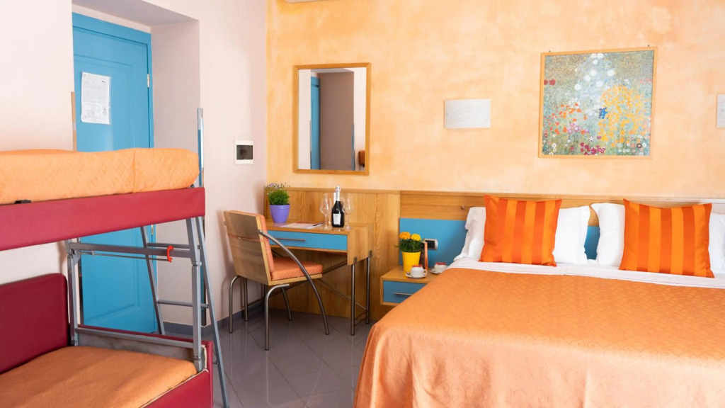 Hotel Diana