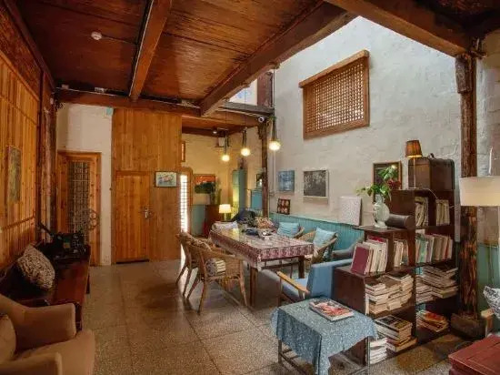 Xidi No.3 Town Artist Homestay