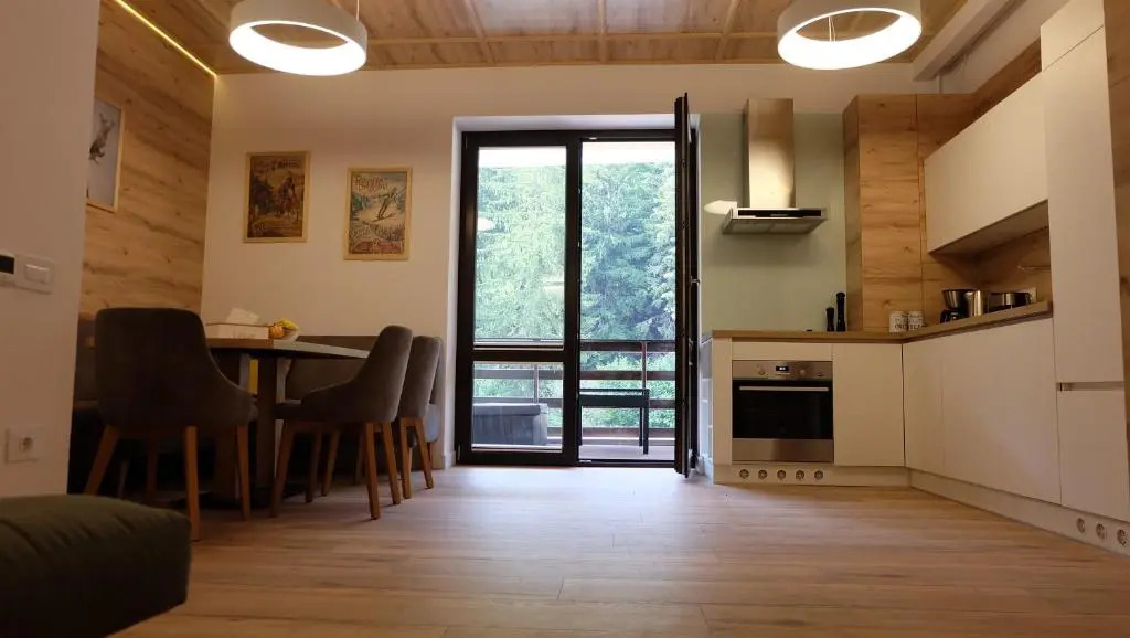 Poiana Ski Residence Apartment 5