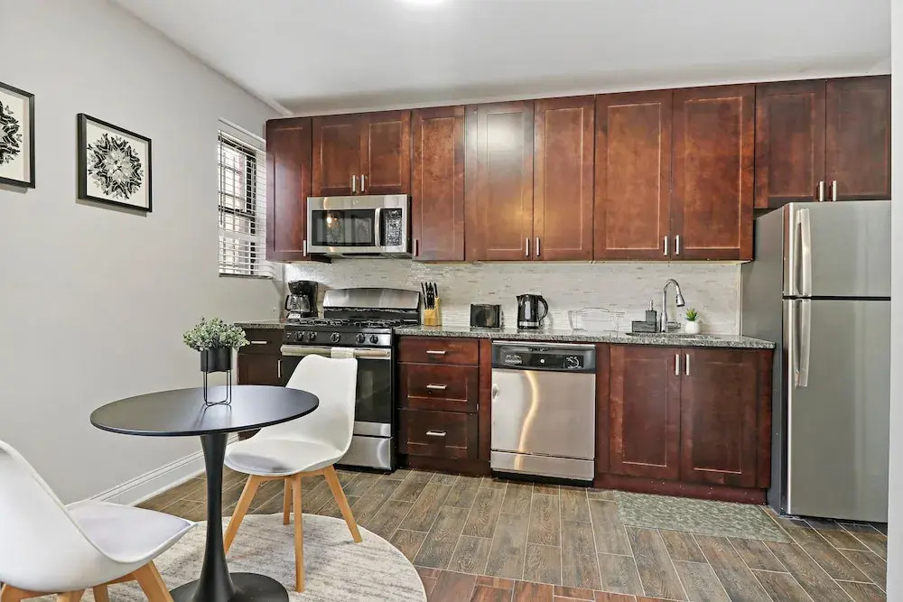 1BR Delightful Apartment in Ravenswood