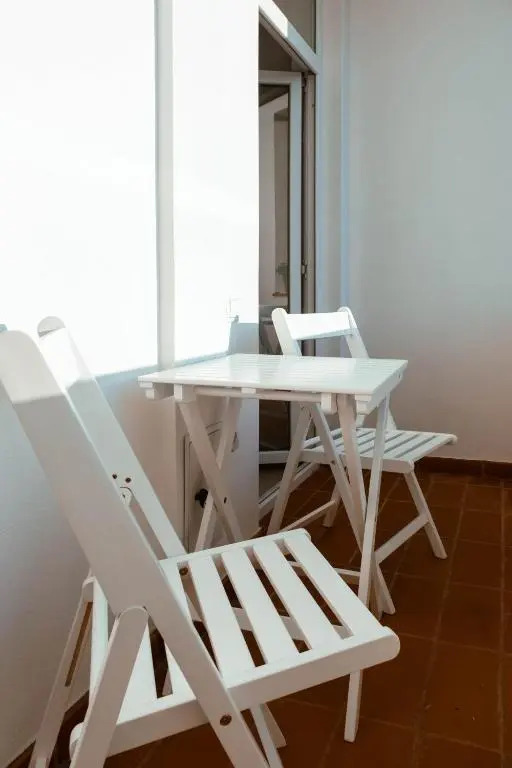 Solomon Apartments Ap 4