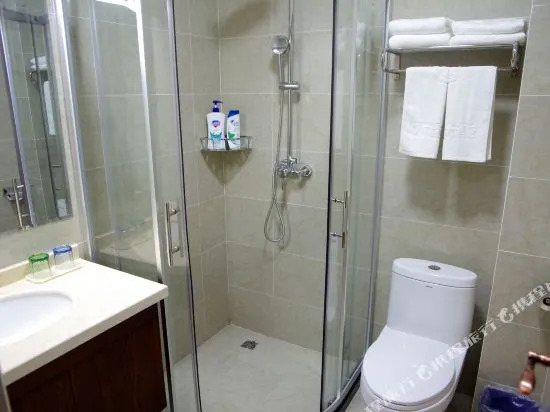 Ruili Kanglinyuan Hotel (Fortune Plaza)