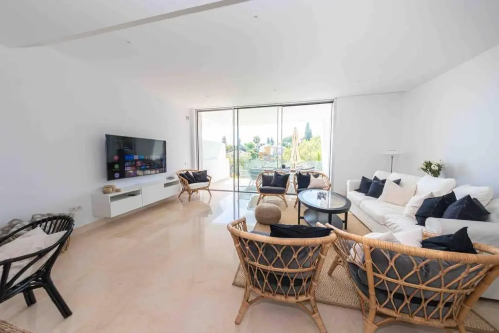 New Top Townhouse With Private Pool/4Bdr/3.5Bath