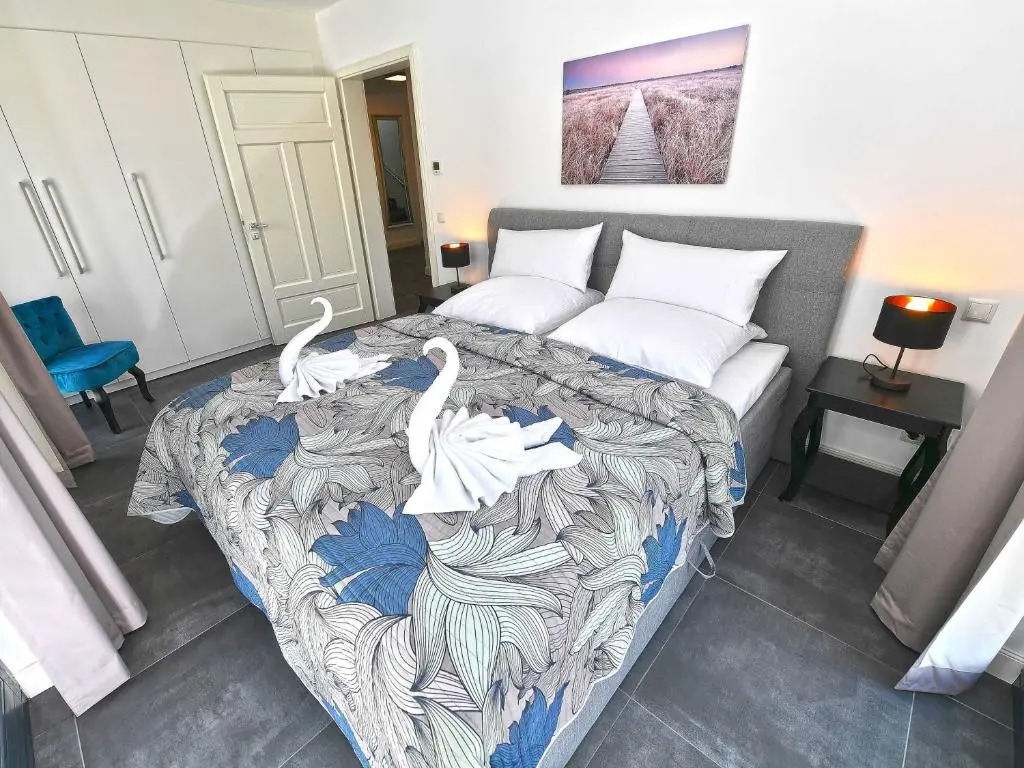 Villa LEVANTE in Binz - Penthouse mit Kamin, Sauna, Seeblick