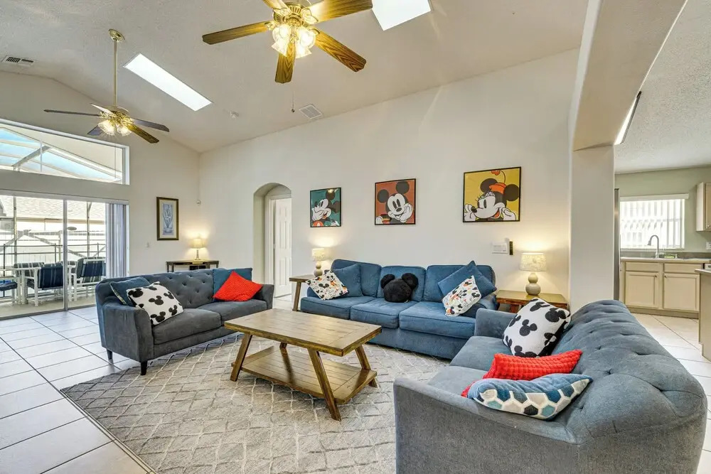 10 Mi to Disney: Home w/ Game Room!