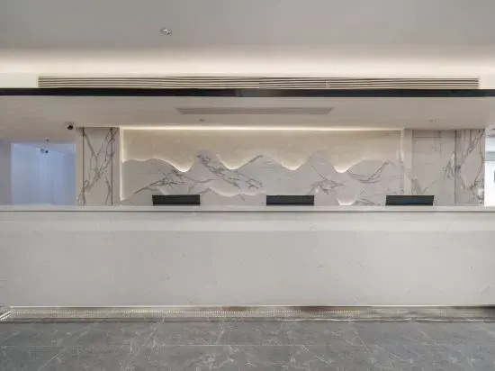 Baijiale Hotel (Shantou High Speed Rail Station Shop)