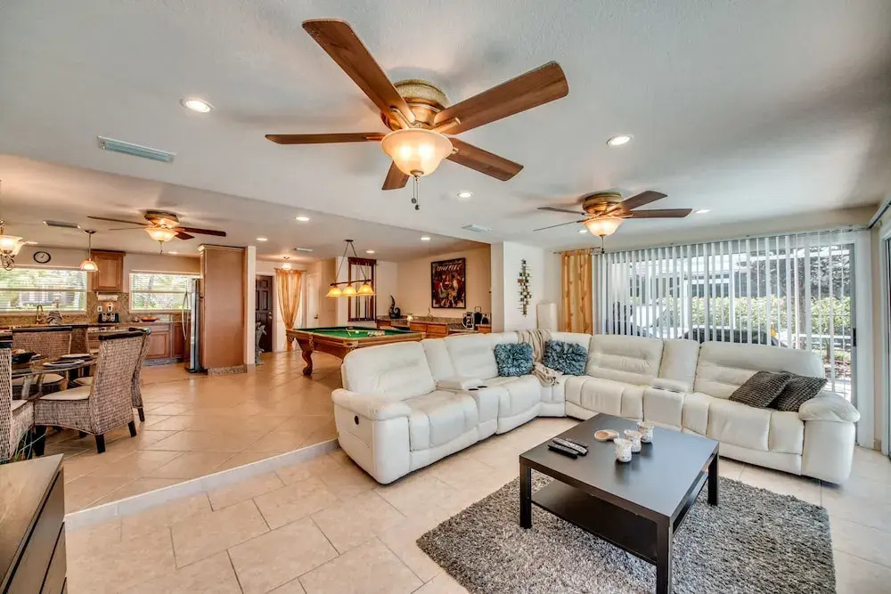 Villa River Breeze - Roelens Vacations