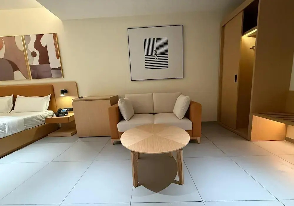 Ixoras Suite