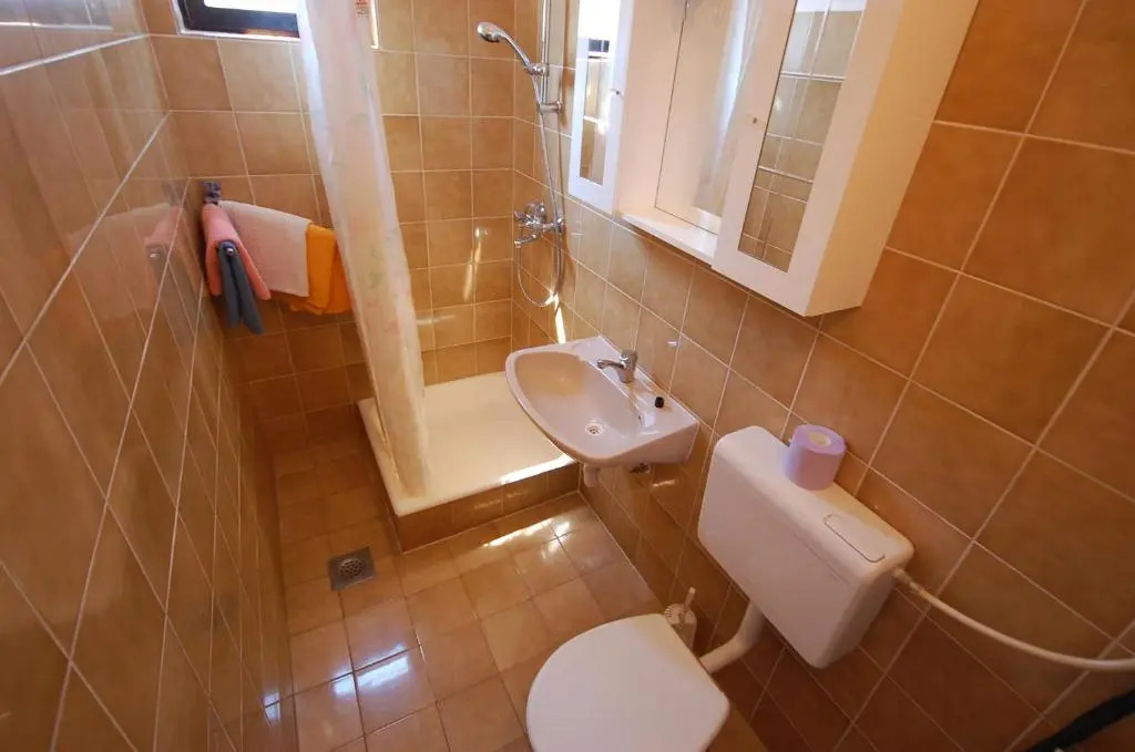 Apartments Toni by El-Pi Tours