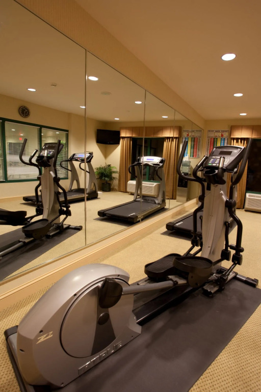 Holiday Inn Express & Suites Florence I-95 & I-20 Civic Ctr by IHG