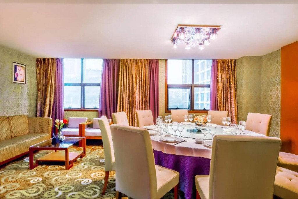 Coro Hotel @ Chongqing Fortune Plaza