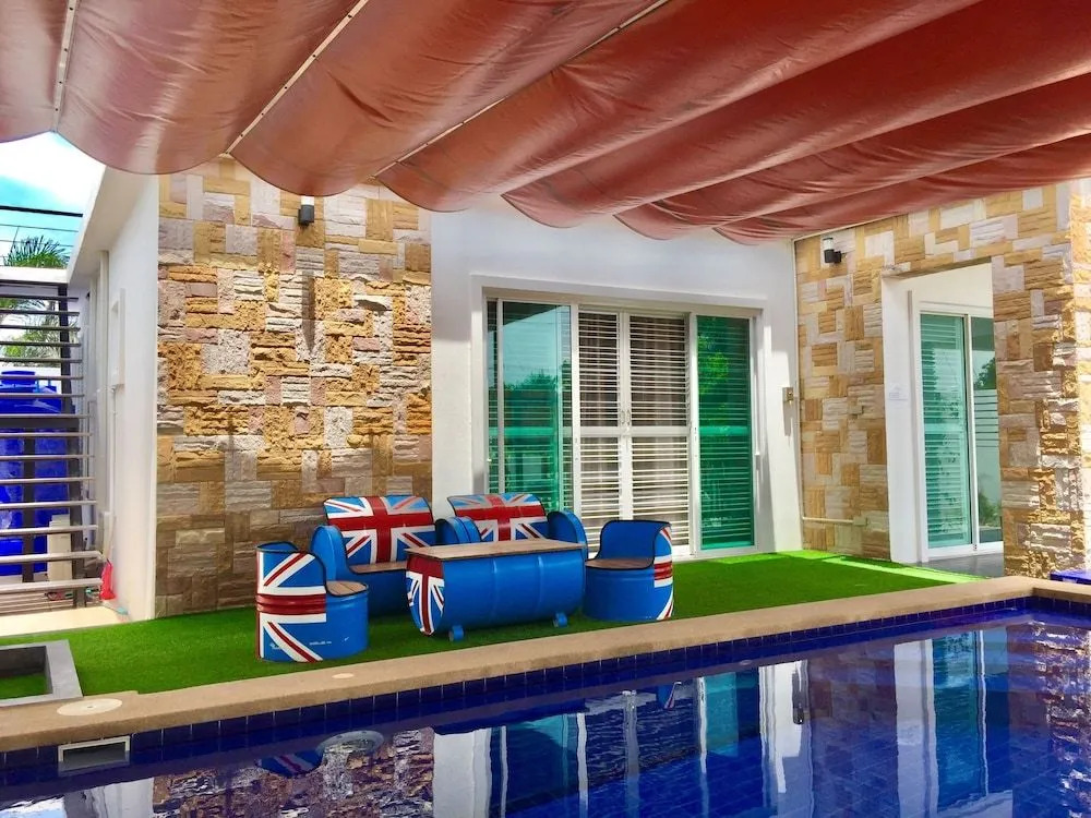 Numsai Pool Villa