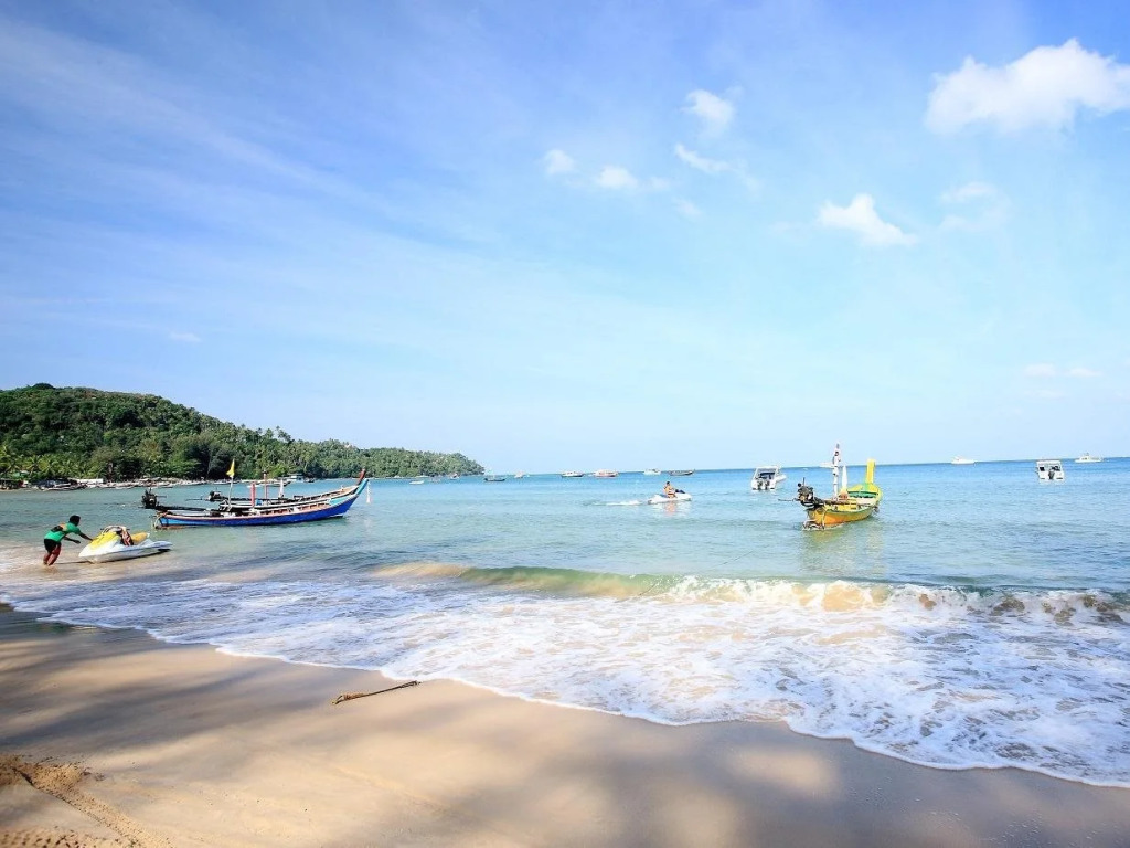 Andaman Seaside Resort Bangtao Beach
