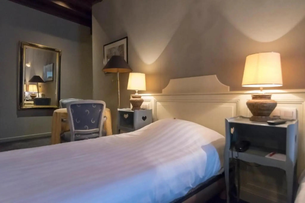 Canal View Hotel Ter Brughe by CW Hotel Collection
