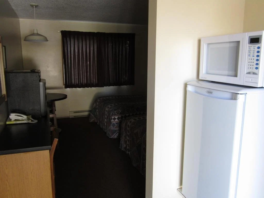 Y-5 Motel
