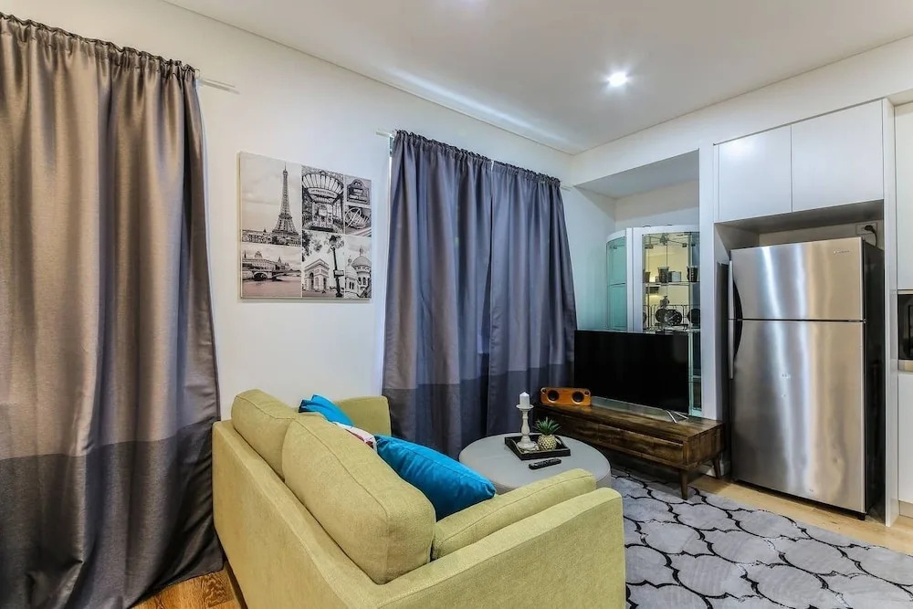 A13-darling Harbour Studio