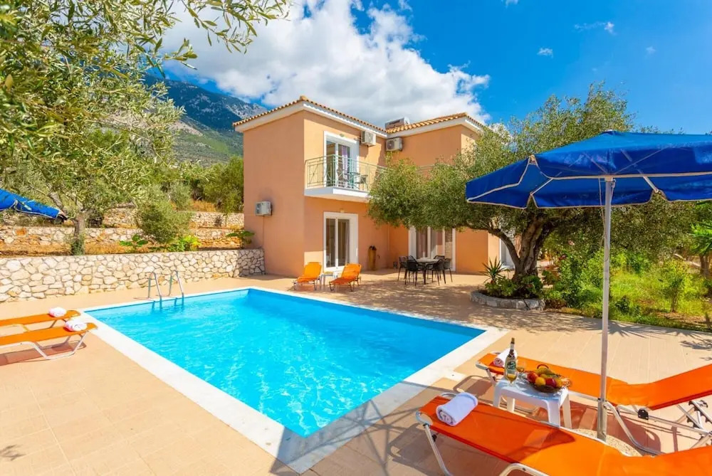 Lourdas Villas Collection