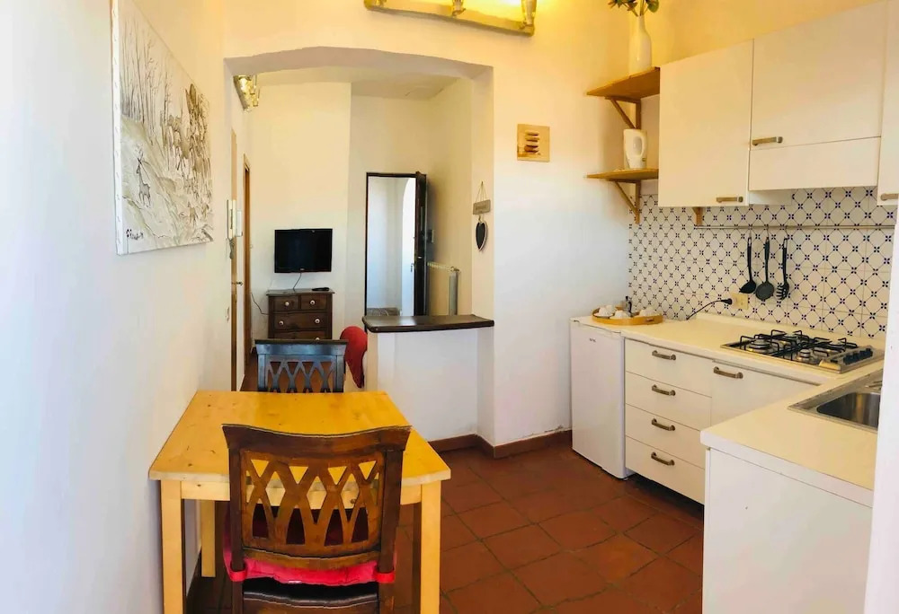 penthouse Papavero int21