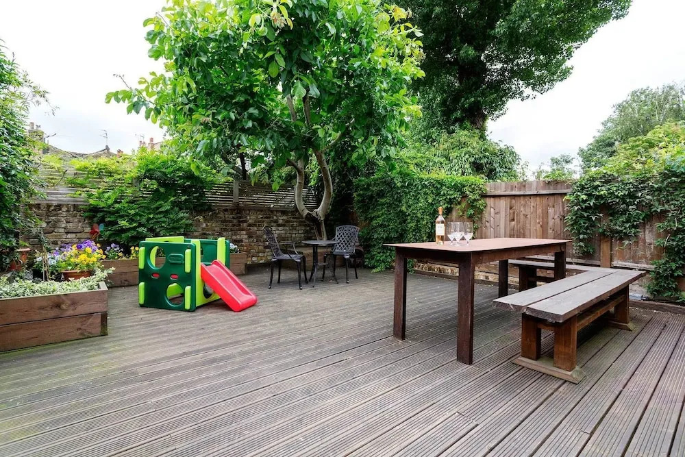 Newington Green Retreat
