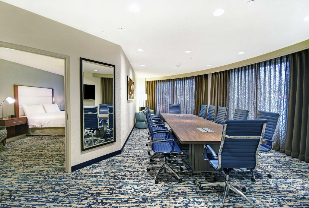Homewood Suites by Hilton Seattle Downtown
