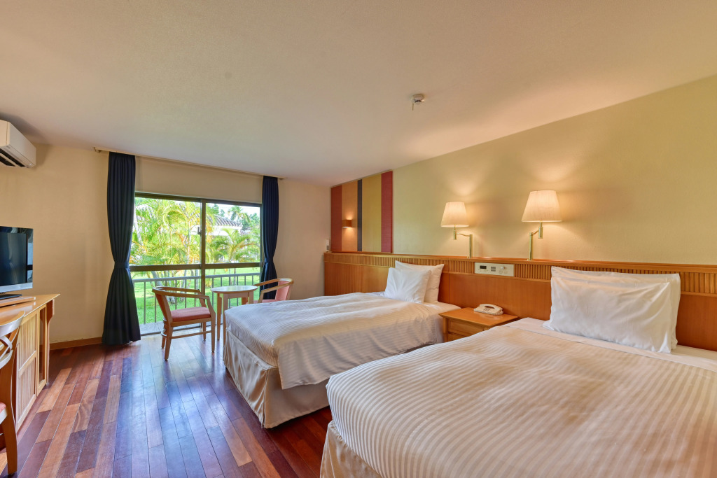 FUSAKI BEACH RESORT HOTEL & VILLAS