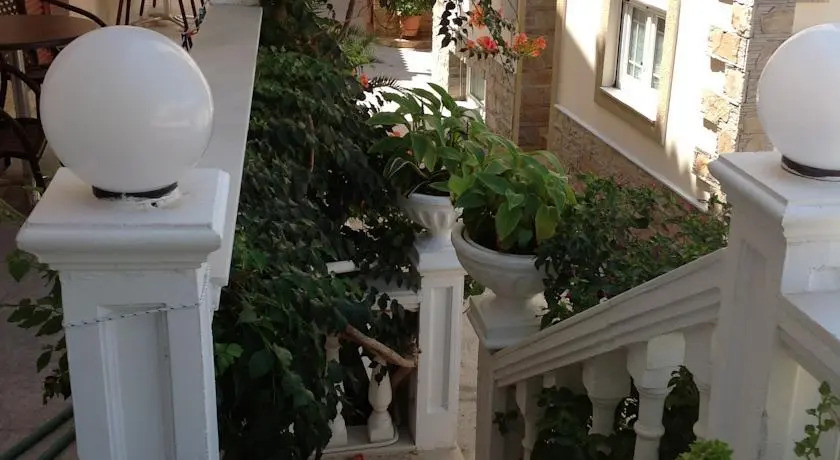 Manolis Maria Flitzani Studios