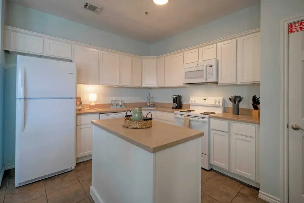 4 Costa Bahia Condos
