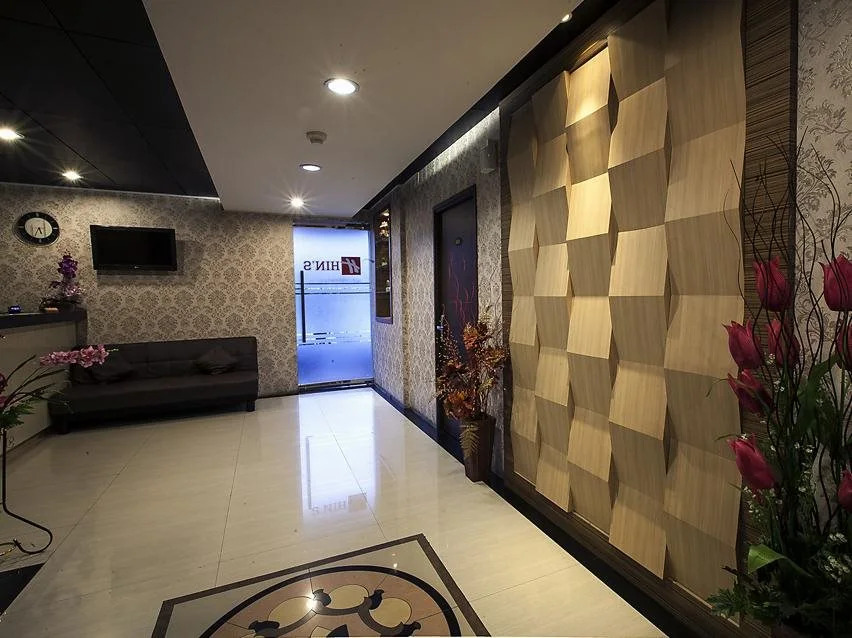 Hin's Hotel