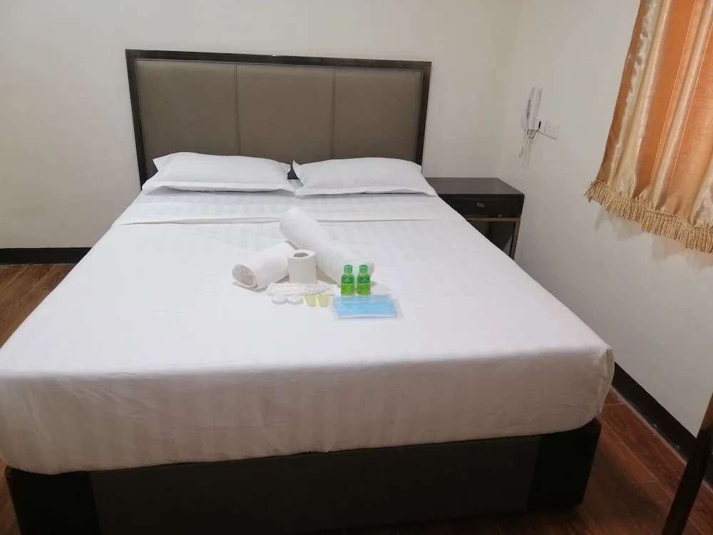 Meaco Royal Hotel - Biñan Laguna