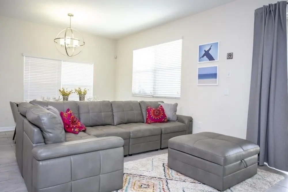 4830rc - Storey Lake 5 Bedroom Townhouse