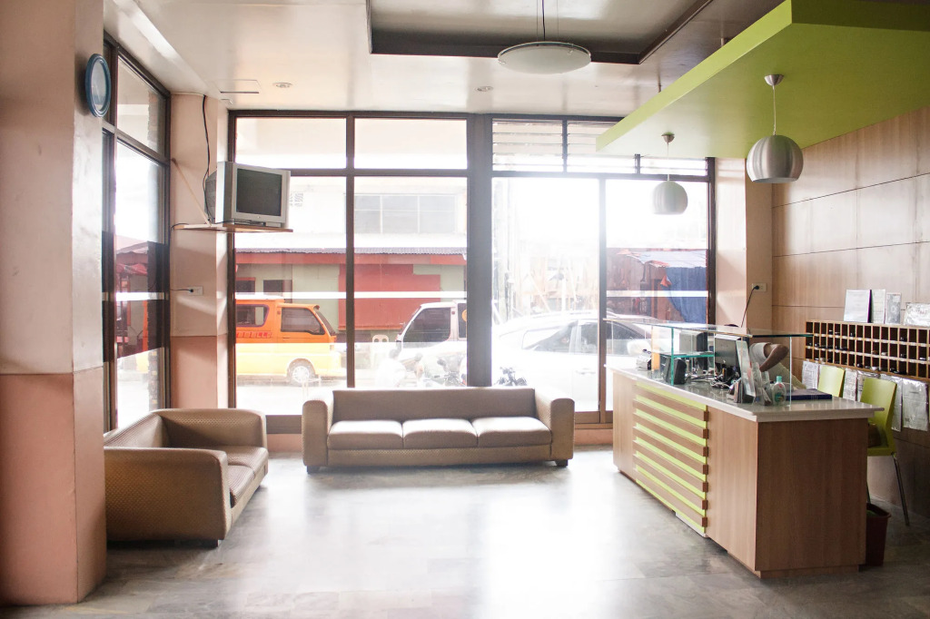 GV Hotel - Ormoc