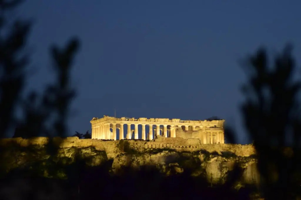 Central apts with Acropolis views - PK building