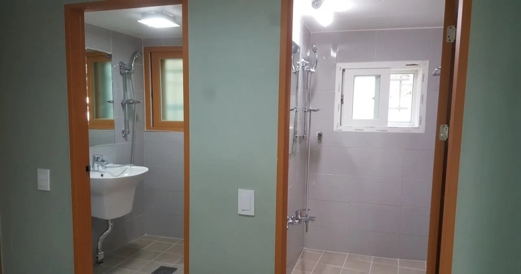 Kim's Family Guest House - Hostel