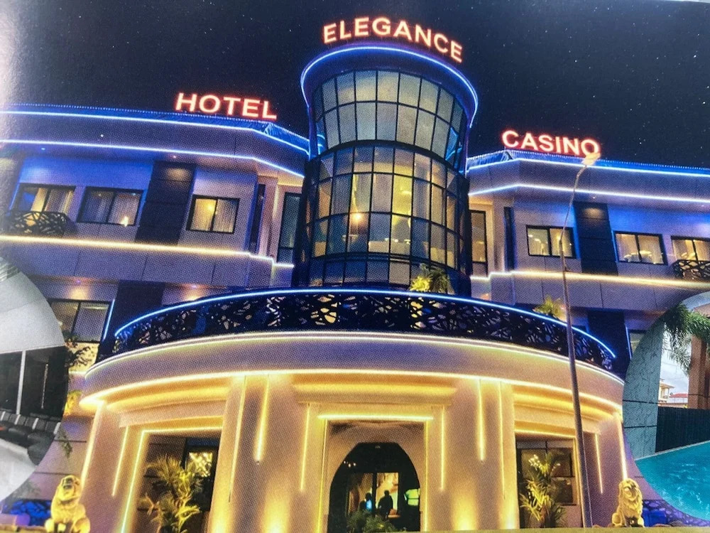 Hotel Elegance NV