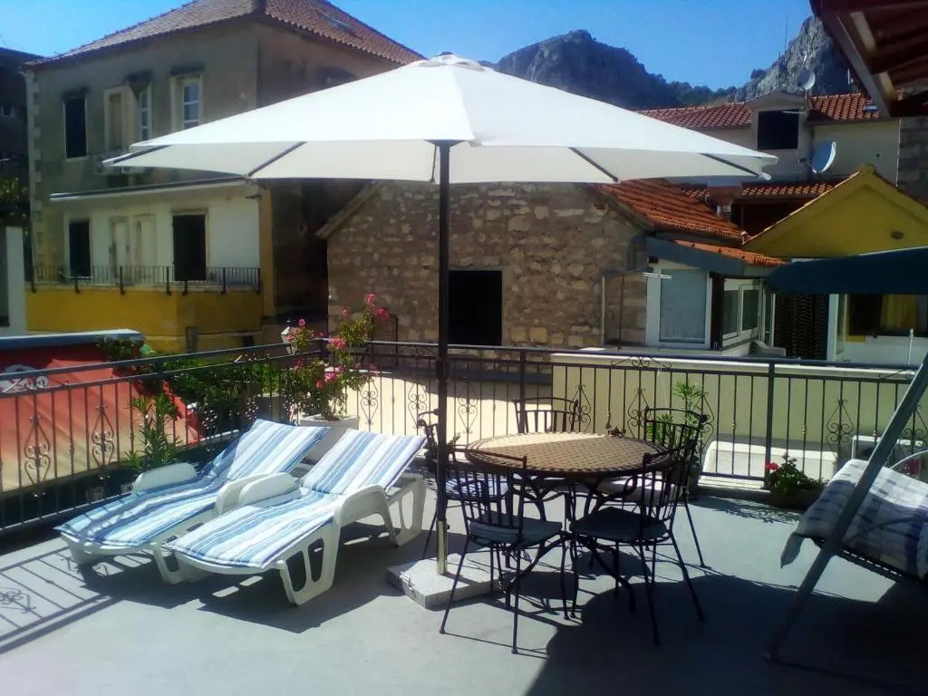 Apartment Romić