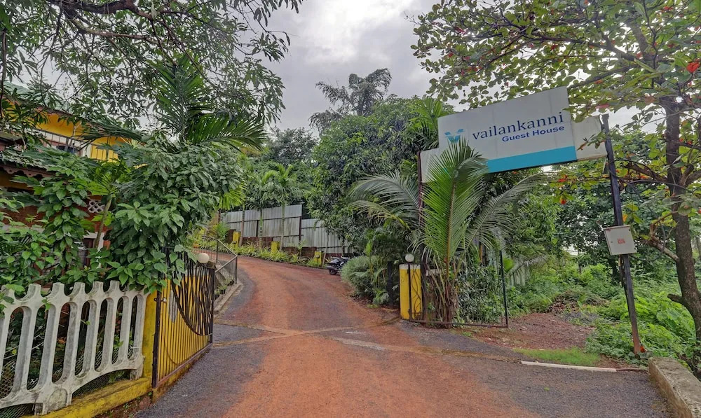 Itsy Hotels Vailankanni Natures Inn