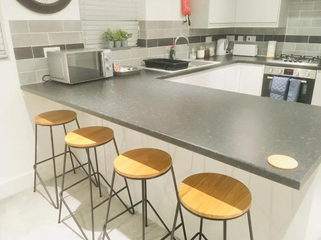 Huntingdon Apartment
