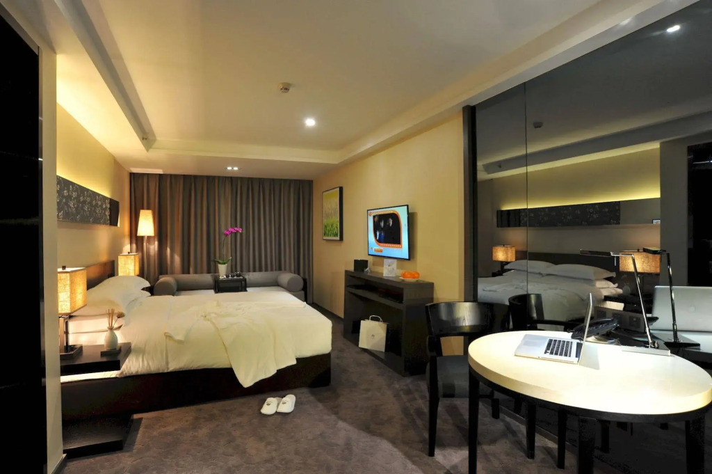 La Quay Hotel