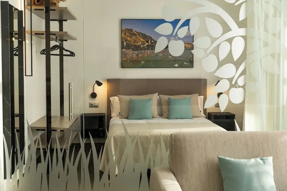 Guillman Suites