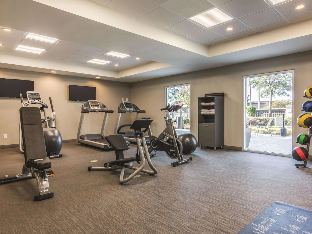 La Quinta Inn & Suites by Wyndham Shreveport Airport