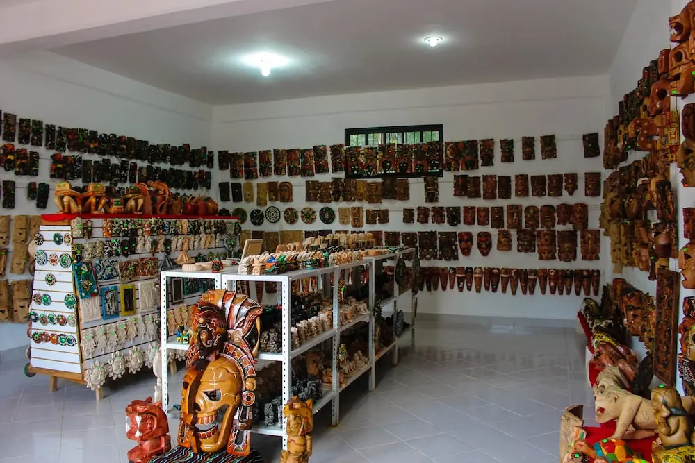 Real Mayab Hotel & Bungalows