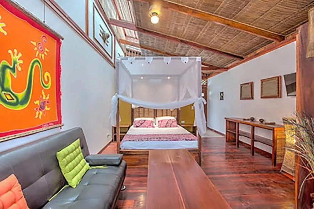 Charming 2-Person Apartment in Playa Chiquita, Puerto Viejo