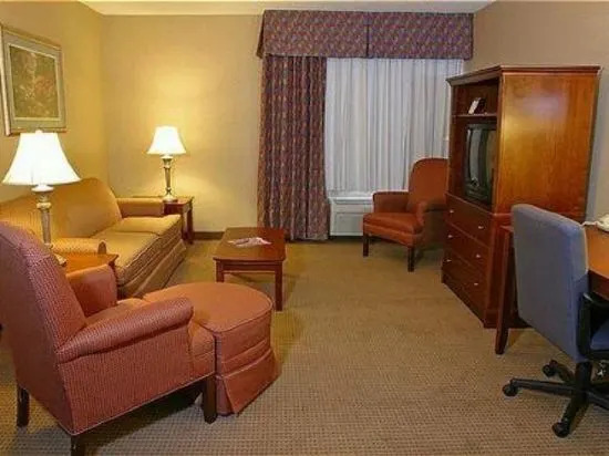 Holiday Inn Express & Suites Goodlettsville N - Nashville by IHG