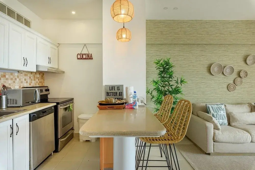 Beachfront Condo Costa del Sol Sleeps 6